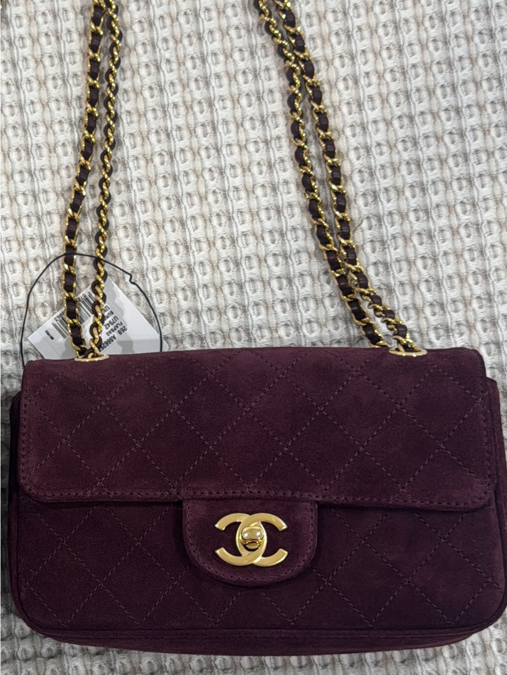 CHANEL Quilted Suede Shoulder Bag in Plum with Gold Chain